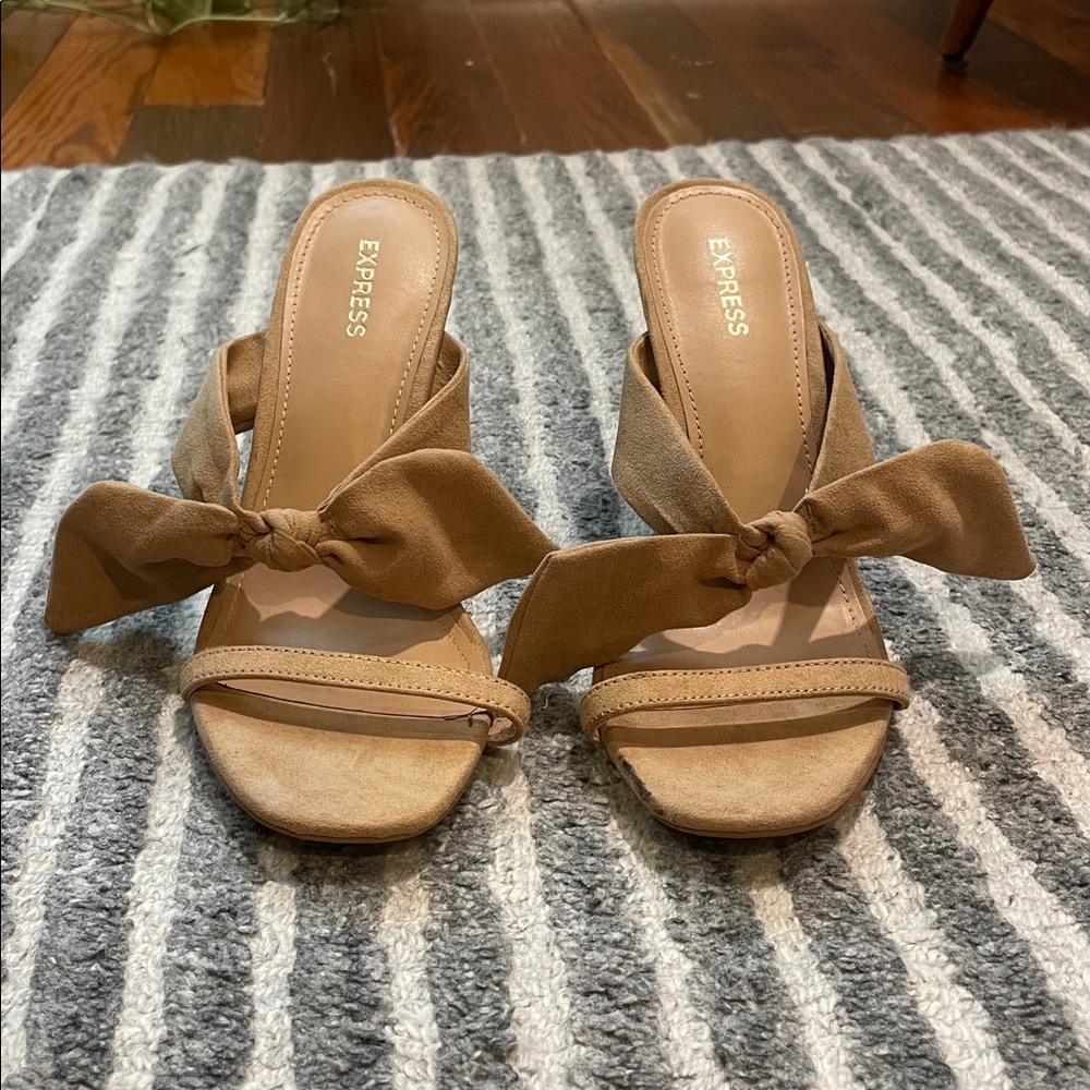 Express Tan Bow Heels